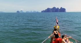 phang-gna-on-boat