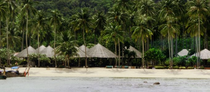 loh bagao beach auf ko phi phi
