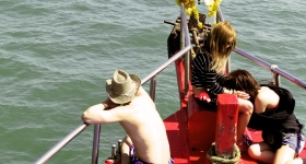 weird-sex-tourists-girls